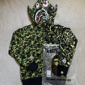 NWT Bape x UNKLE Green Full Zip Hoodie size Large